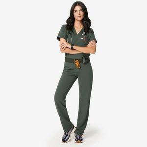 Figs Moss Green - Catarina Top & Livingston Pants